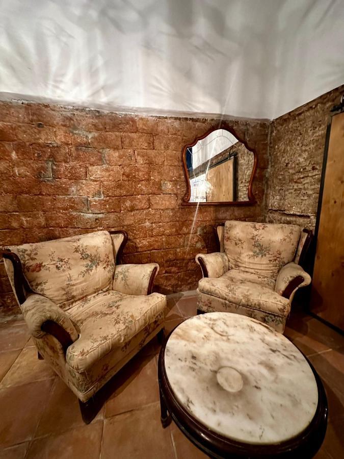 Artistic Central Apartment Барселона Экстерьер фото